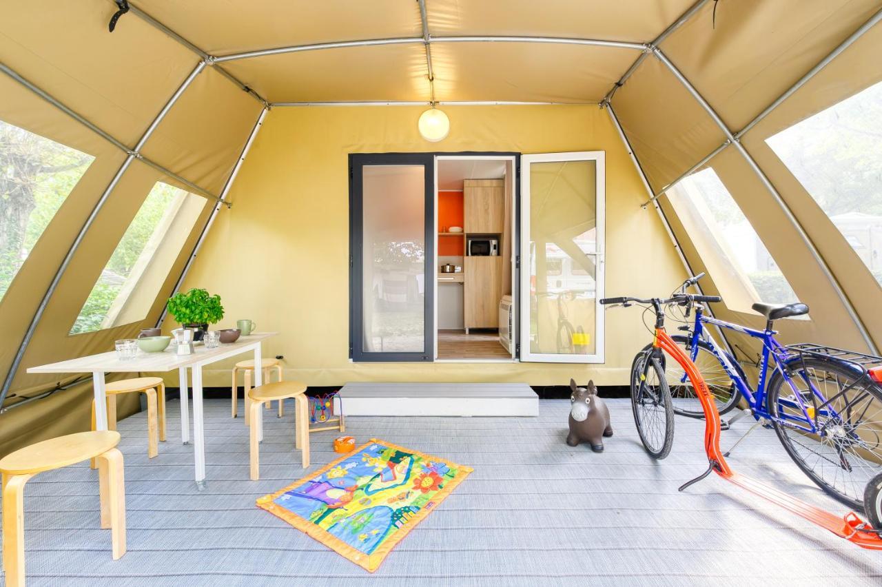 San Benedetto Camping Relais Пескиера дел Гарда Екстериор снимка