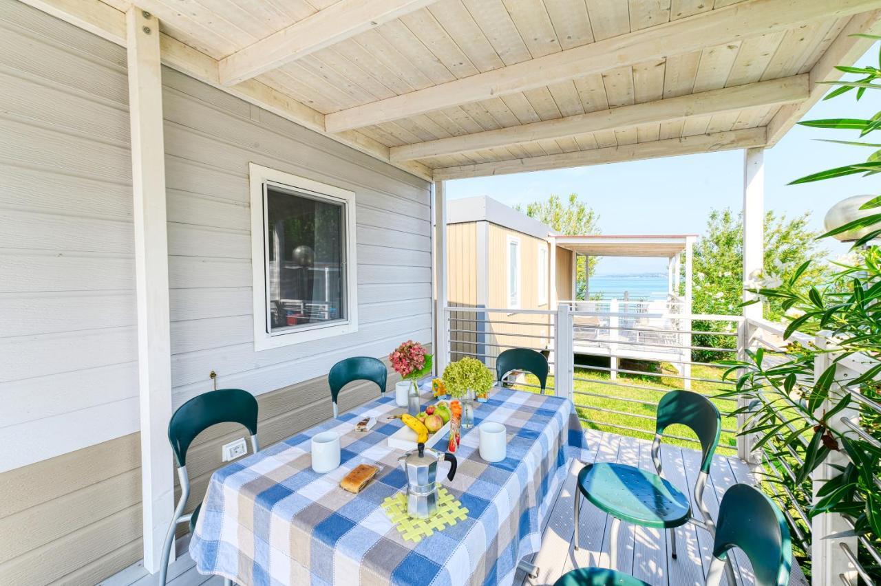 San Benedetto Camping Relais Пескиера дел Гарда Екстериор снимка