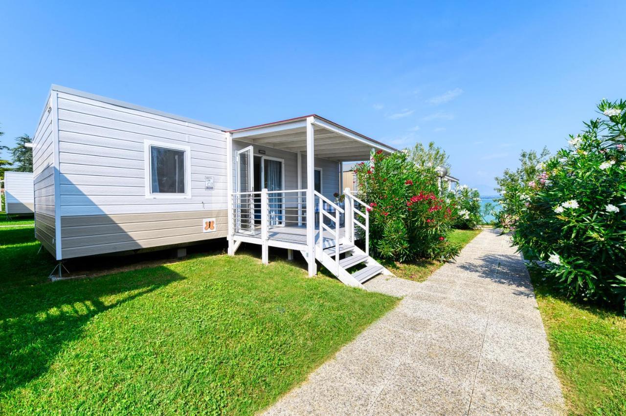 San Benedetto Camping Relais Пескиера дел Гарда Екстериор снимка