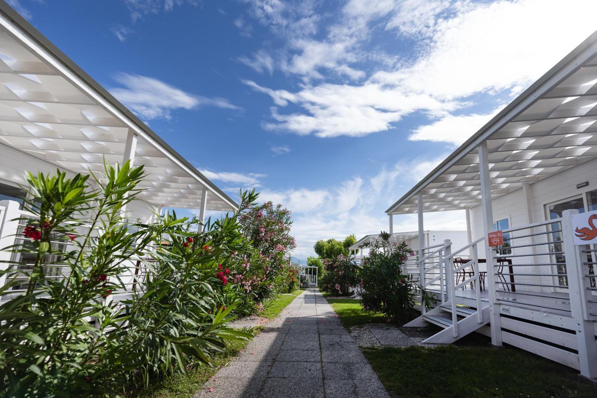 San Benedetto Camping Relais Пескиера дел Гарда Екстериор снимка